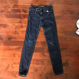 American eagle jeggings. Size 6 long .